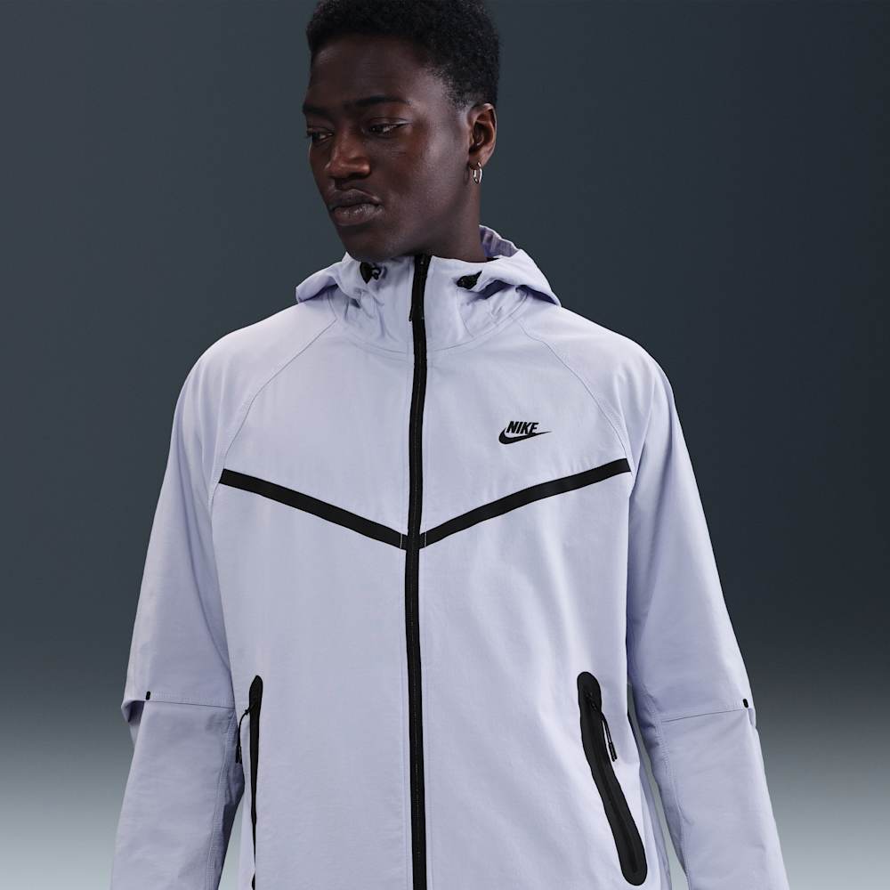 Nike Tech