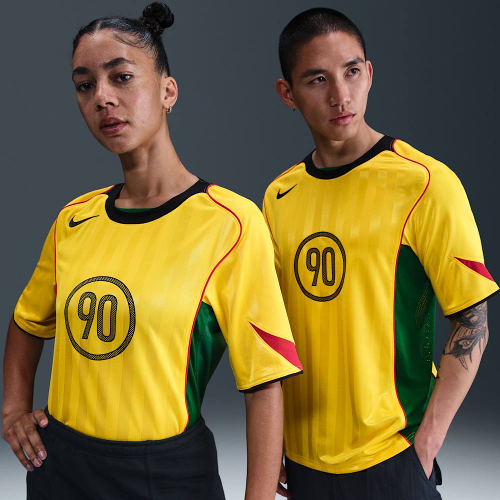 Nike Total 90