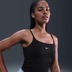 camiseta-de-tirantes-dri-fit-para-mujer