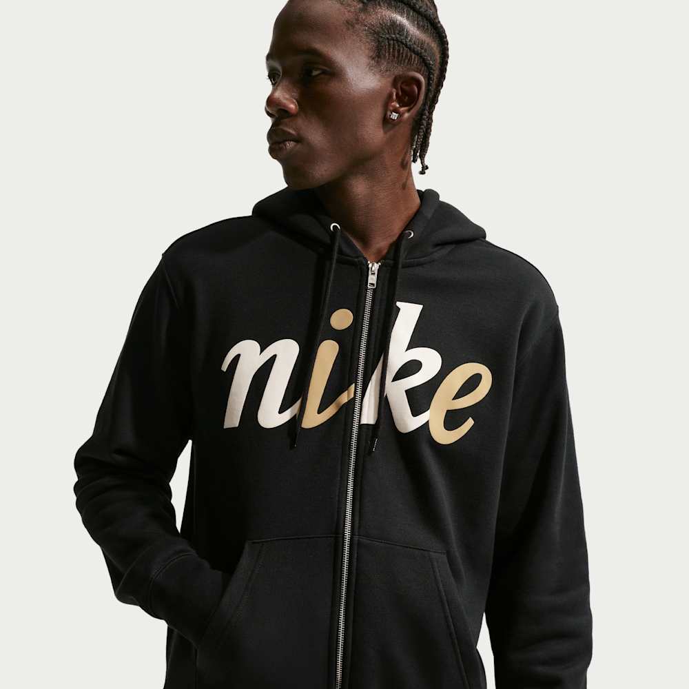 Nike Sportswear Club